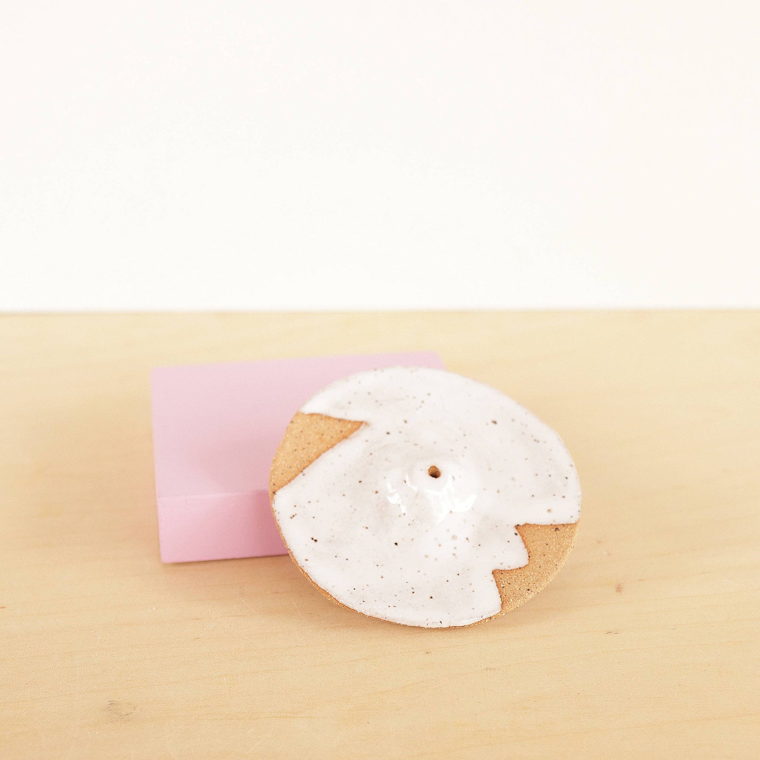 Ceramic Incense Holder - geometric white